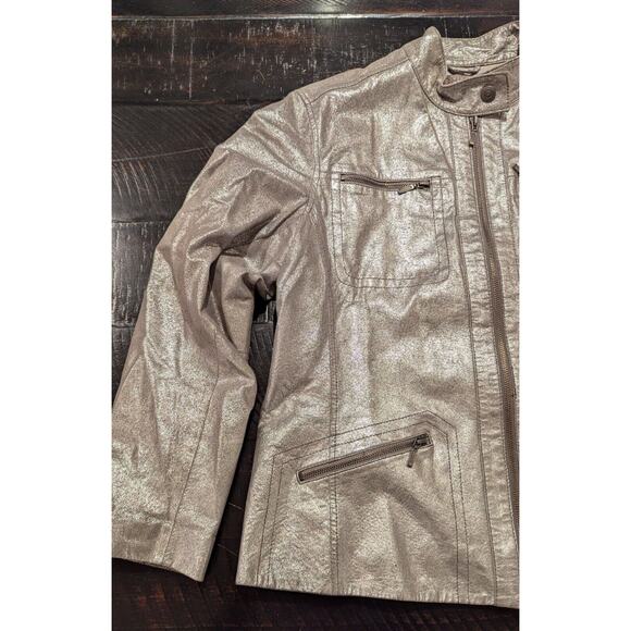 CHICO'S LEATHER MOTO JACKET Size 2 - 12  Silver Cracked FINISH Zippers| 250971 - Picture 2 of 8